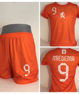 Miedema Voetbalshirt + Broek Oranje Thuis Dames